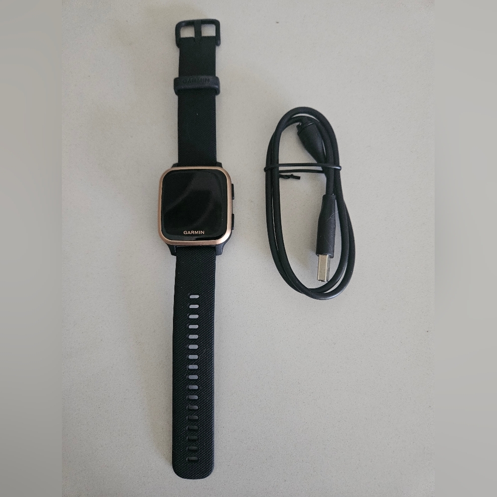 NWOT Garmin Smartwatch in Black with Gold Trim